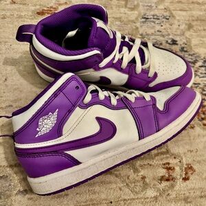 Air Jordan 1 Mid Purple Venom Youth Sneakers